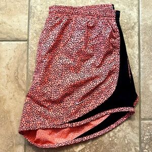 Nike Women’s Dri-Fit Running short. Pink Snakeskin pattern.